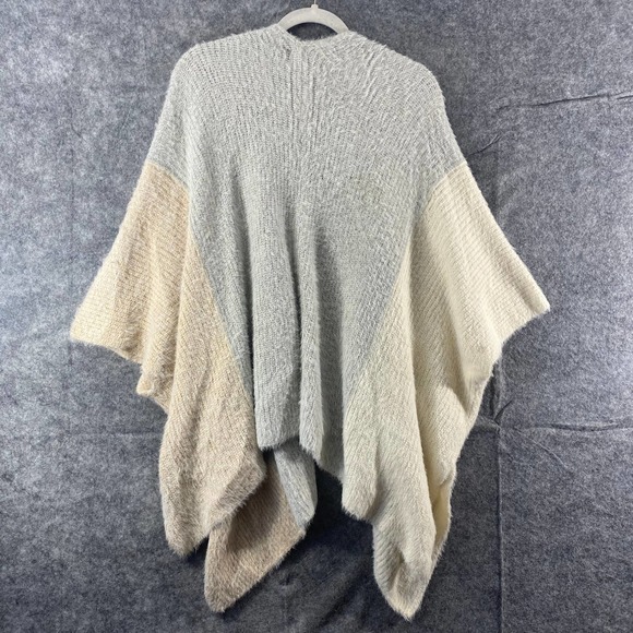 Anthropologie Poncho Cardigan One Size Colorblock Fuzzy Knit Open Layering Shawl - Picture 2 of 8